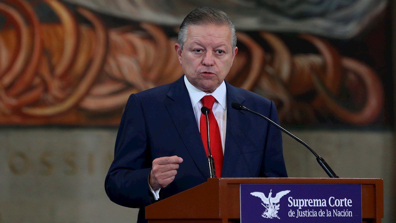 Zaldívar aclara que licencia a cargo elimina “fuero” de Rocha y alcalde de Culiacán