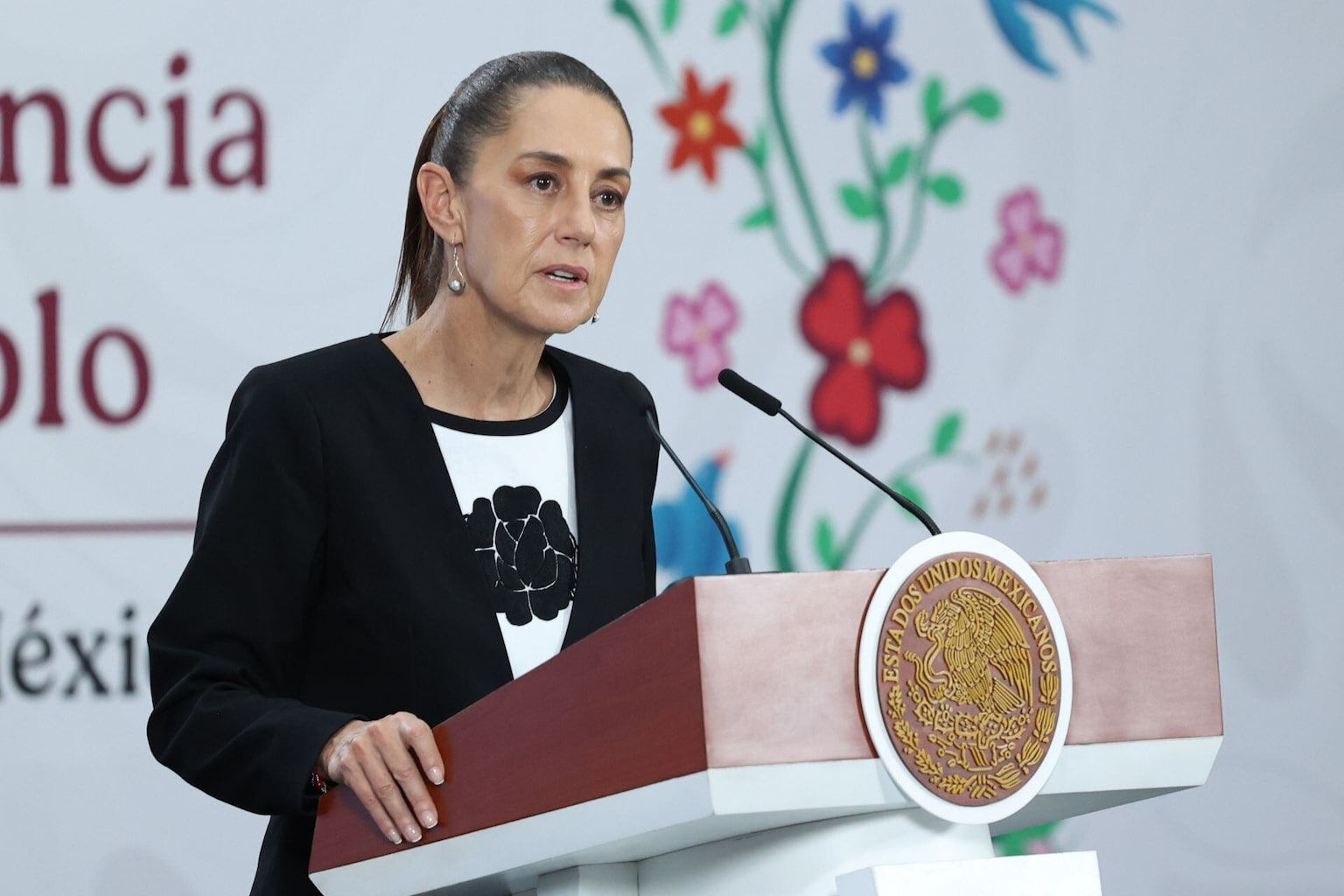 Claudia Sheinbaum propone aplazar la elección judicial a 2028 para simplificar el proceso
