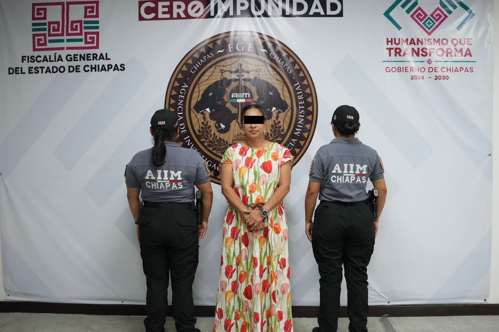 Detienen a alcaldesa de Jiquipilas por presunta extorsión en Chiapas; detienen a 6 funcionarios de Ocozocoautla por extorsión agravada