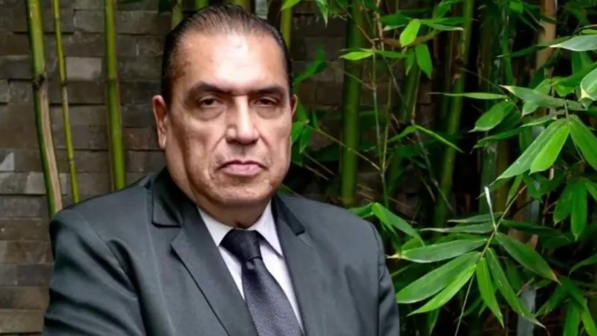 Investigan a juez de Puebla por intentar otorgar prisión domiciliaria a feminicida de Karla López Albert