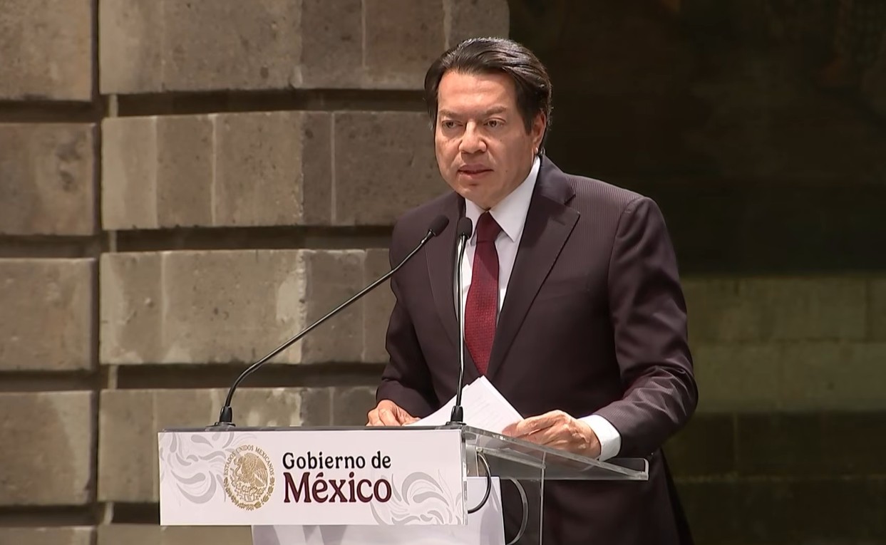 SEP anuncia aumento salarial del 9% para maestros en México durante 2026