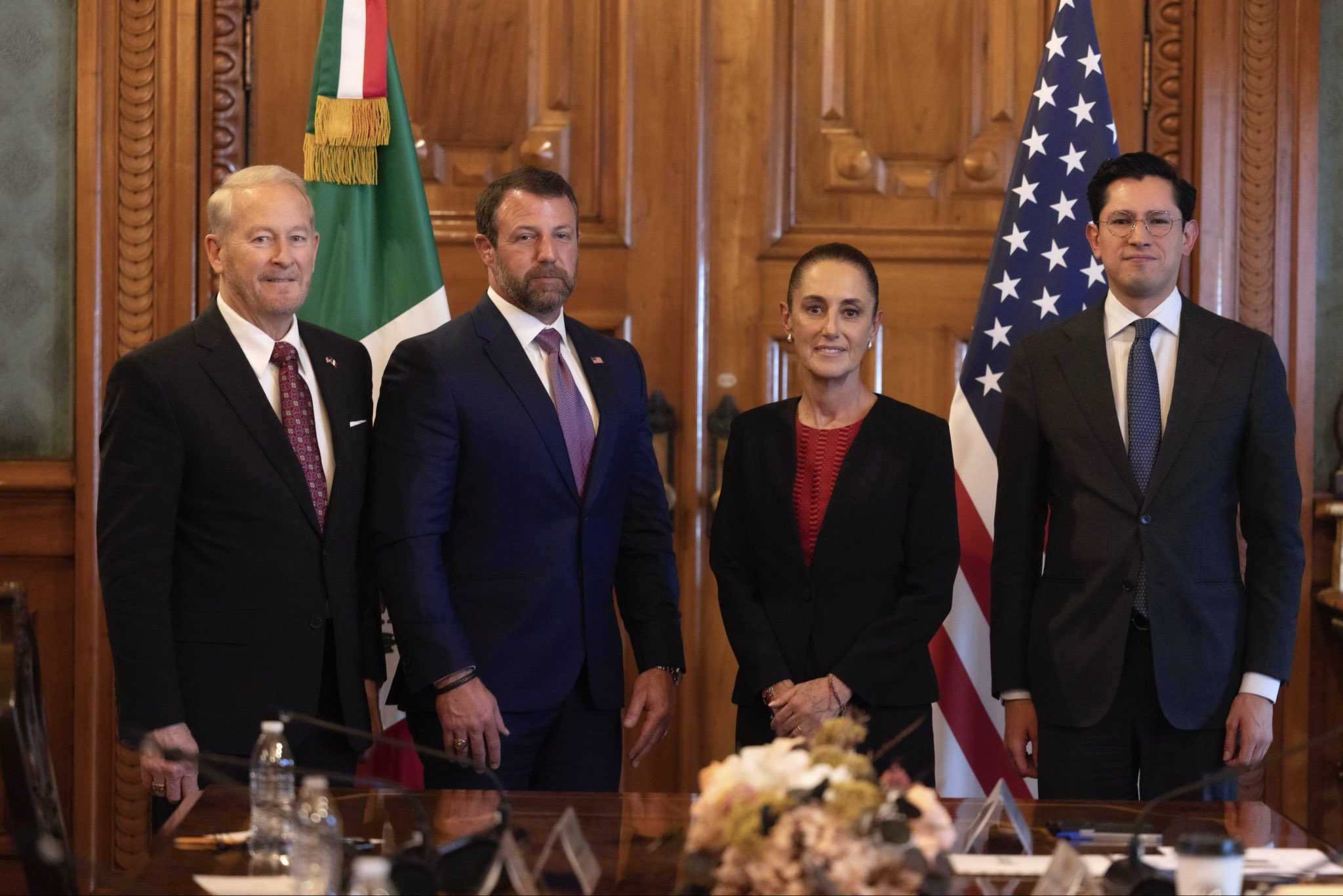 Claudia Sheinbaum se reúne con Markwayne Mullin en medio de tensiones entre México y EU por narcotráfico