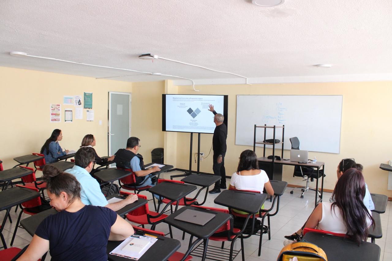 UDEP alcanza 97% de avance; proyectan 600 estudiantes en su arranque