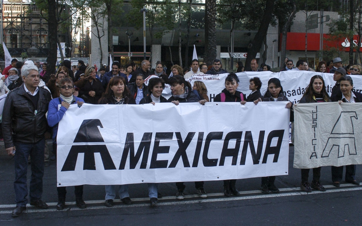 Extrabajadores de Mexicana de Aviación amenazan con protestas durante el Mundial 2026 por retraso en entrega de recursos