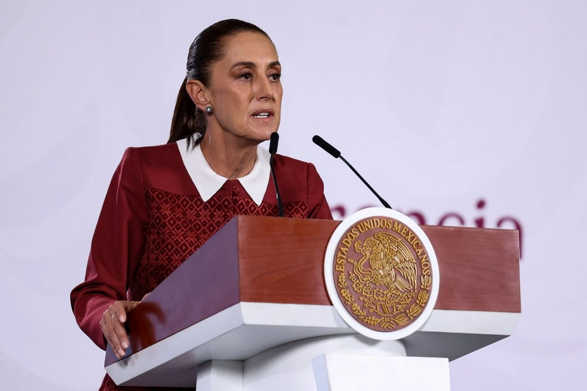 Sheinbaum exige al embajador Ronald Johnson limitarse a la colaboración bilateral y respetar la soberanía